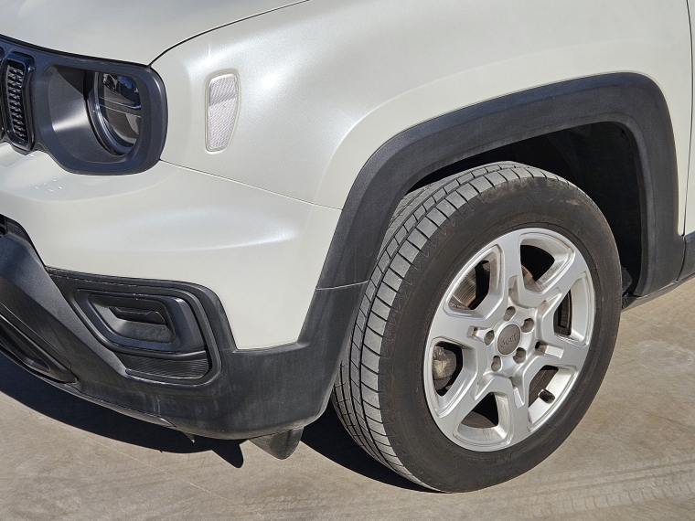 Jeep Renegade Renegade Sport 1.3 Aut 2024 Usado en Rosselot Usados