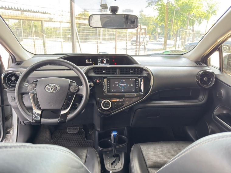 Toyota Prius c 1.5 Aut 2018 Usado en Automotriz Olea Flaño