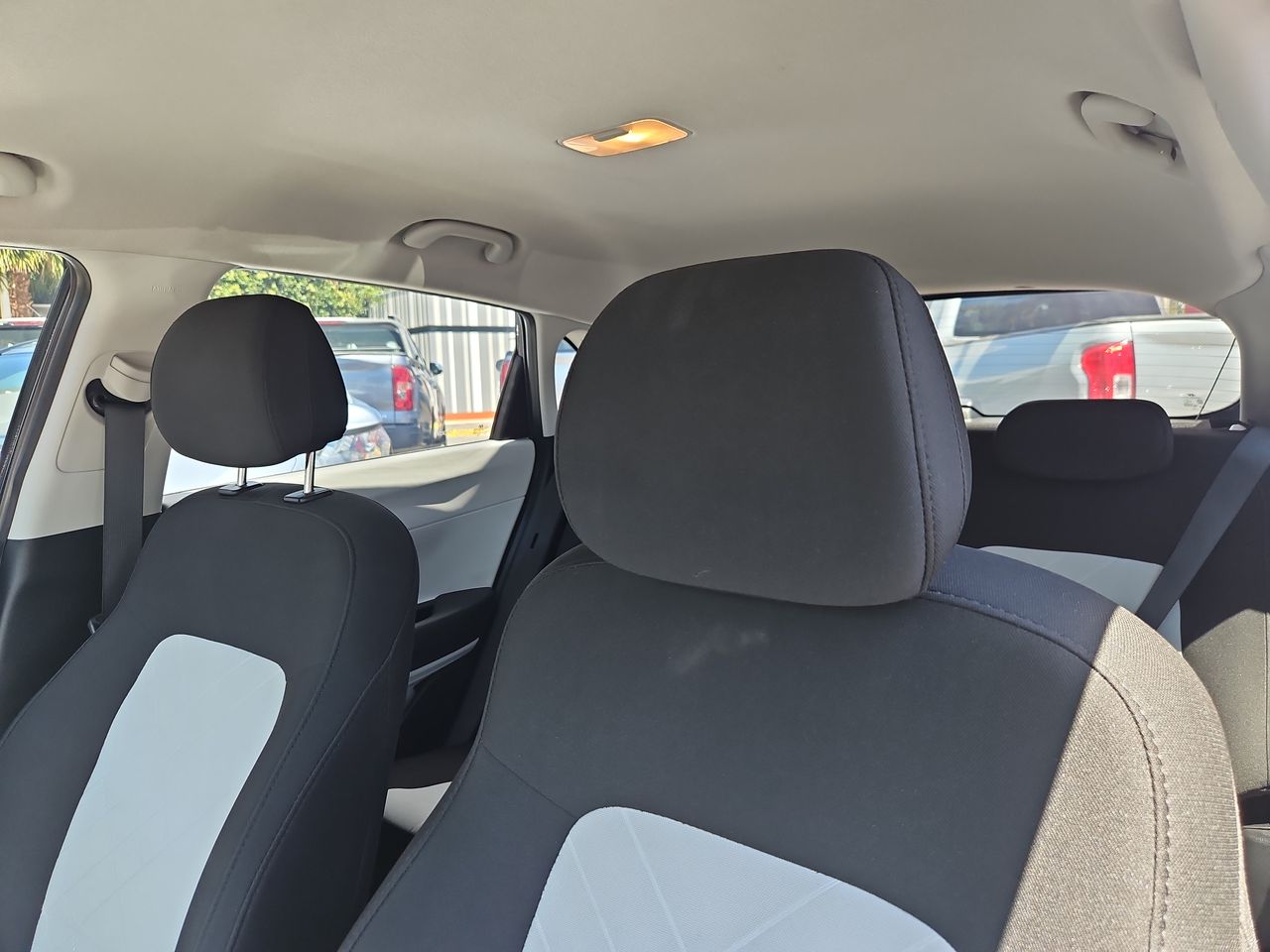 Hyundai I-20 I20 Bi3 4x2 1.4 2024 Usado en Usados de Primera - Sergio Escobar