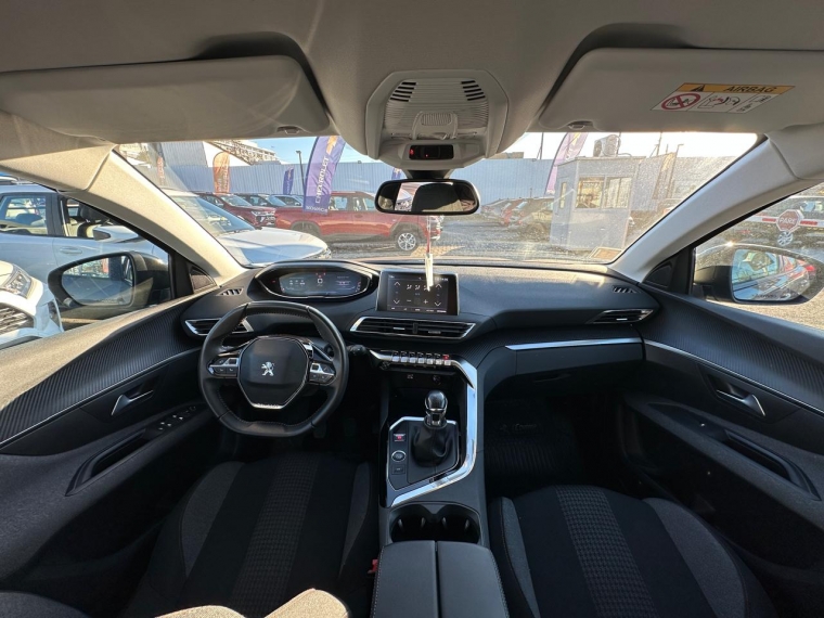 Peugeot 3008 3008 Puretech 1.2l 2023 Usado  Usado en Kovacs Usados