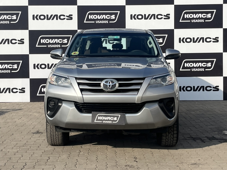 Toyota Fortuner Sr5 Lfc0 At 2018 Usado  Usado en Kovacs Usados