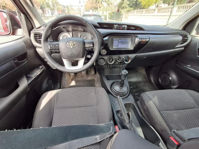 TOYOTA HILUX DX 4X2 2.4 - imagen 13