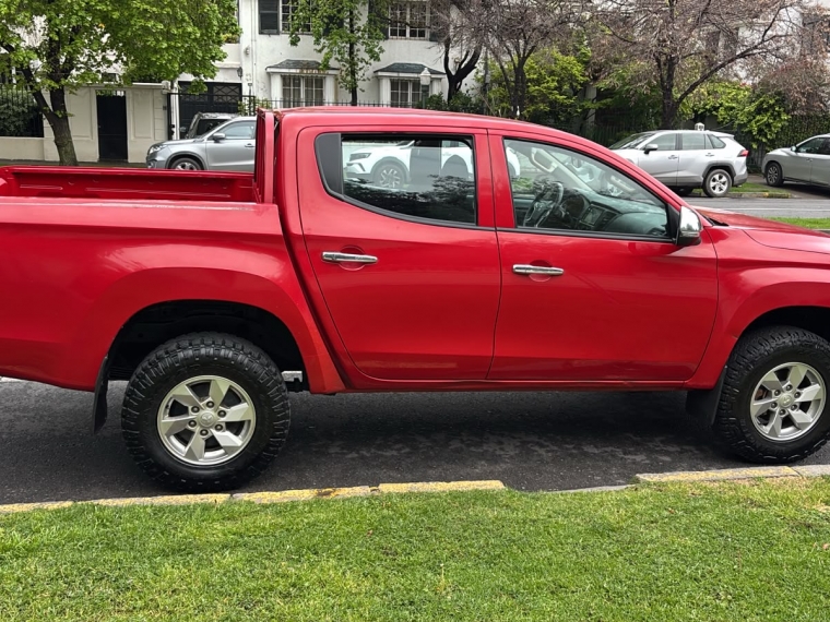 Mitsubishi L200 Katana Crt 4X4 2.4Cc — foto 8 de 13