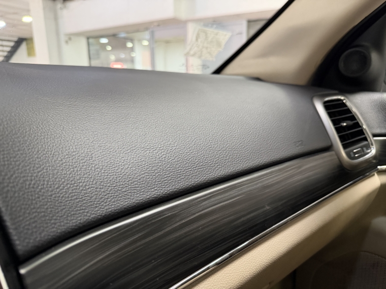 Jeep Grand cherokee Limited 4x4 3.6 Aut 2022  Usado en Grass & Arueste