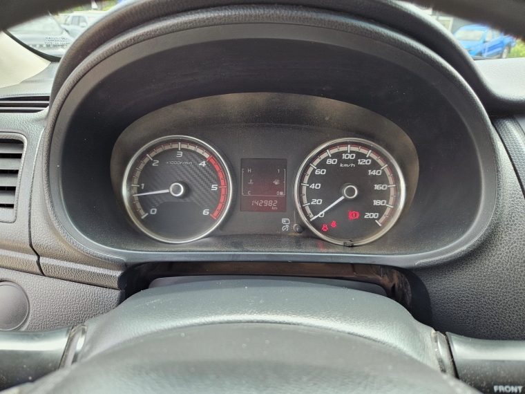 Mitsubishi L200 L200 D/c 2.4 Katana Crt 4x4 Special Pack 2023 Usado en Rosselot Usados