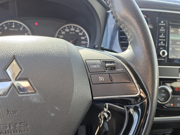 Mitsubishi Outlander Outlander Cvt 2.0 Aut 2019 Usado en Rosselot Usados