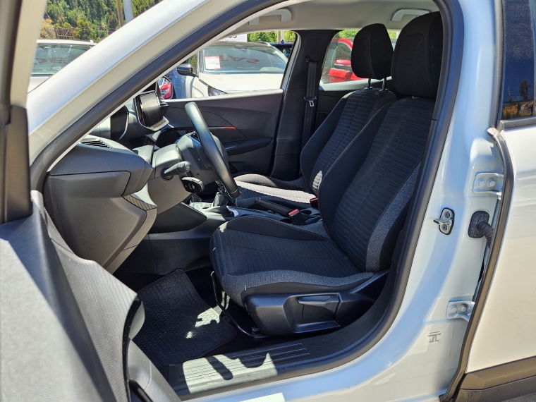 Peugeot 2008 2008 Puretech 130 1.2 2021 Usado en Rosselot Usados