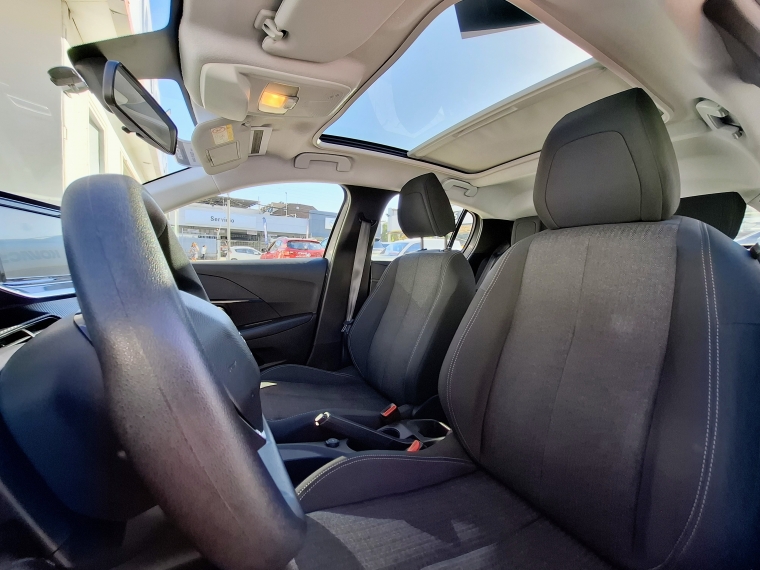 Peugeot 208 Puretech Style  Mt 2023 Usado  Usado en Kovacs Usados