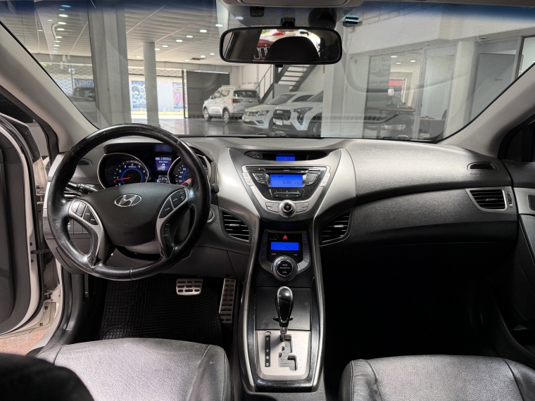 Hyundai Elantra Gls 1.8 Aut 2014 Usado Usado en Webautos.cl Hyundai Elantra Gls 1.8 Aut 2014 Usado Usado en Webautos.cl