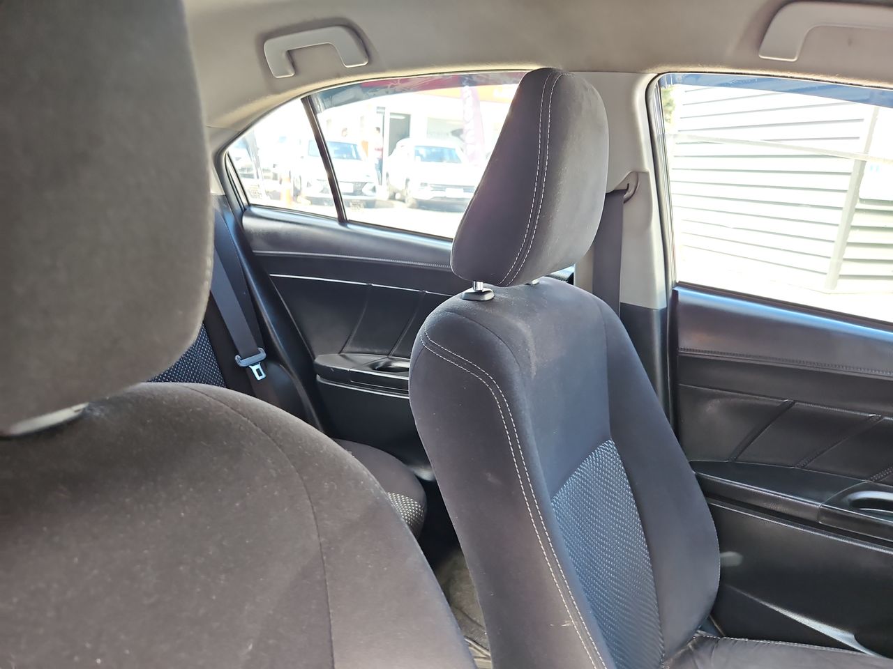 Toyota Yaris Yaris Gli 1.5 2017 Usado en Usados de Primera - Sergio Escobar