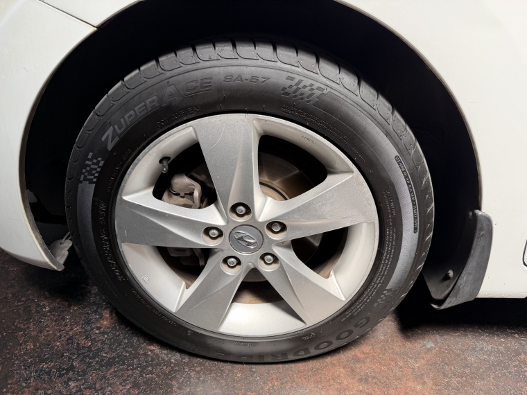 Hyundai Elantra Gls 1.8 Aut 2014 Usado Usado en Webautos.cl Hyundai Elantra Gls 1.8 Aut 2014 Usado Usado en Webautos.cl