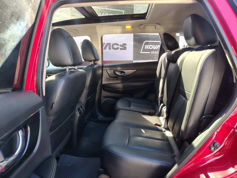 Nissan X-trail 2.5 Exclusive  Cvt At 4x4 2016 Usado  Usado en Kovacs Usados