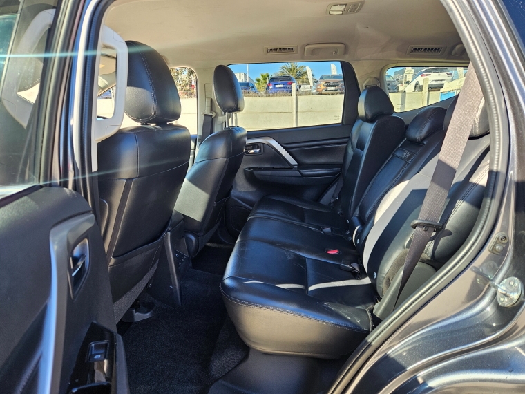 Mitsubishi Montero sport Montero Sport 4x4 2.4 Aut 2022 Usado en Rosselot Usados