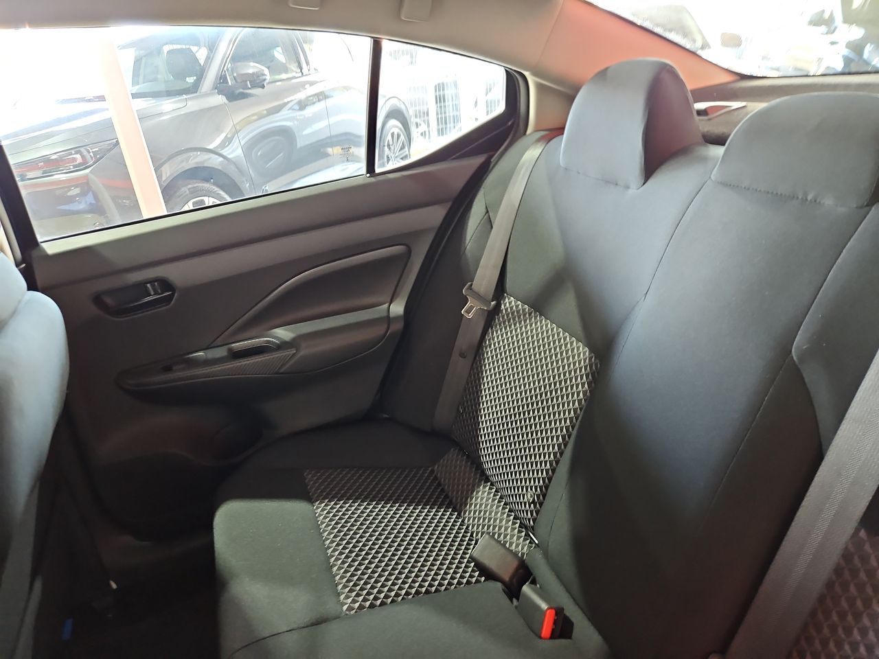 Nissan Versa Versa Mt 4x2 1.6 2024 Usado en Usados de Primera - Sergio Escobar