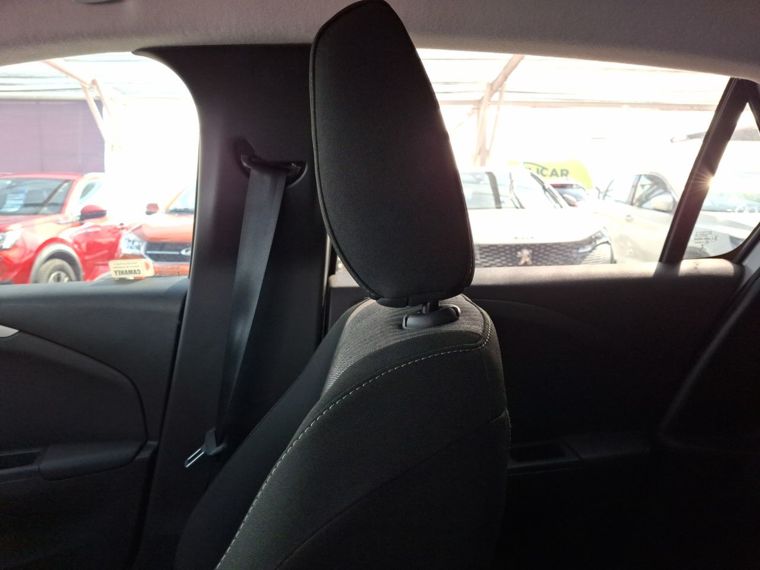 Opel Corsa Corsa 1.2 Edition 75hp 4x2 Mt5 5p 2024 Usado  Usado en Webautos.cl