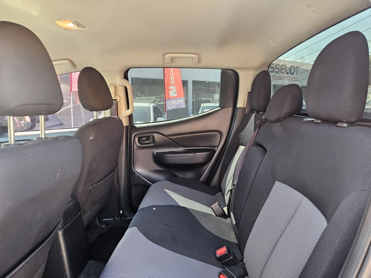 Mitsubishi L200 L200 Katana Cr 2.2 2024 Usado en Rosselot Usados
