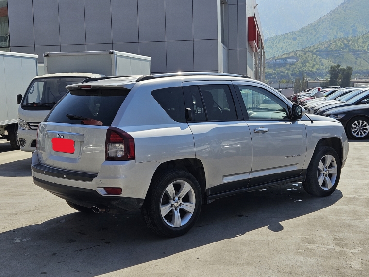 Jeep Compass Compass Sport 2.4 At 4x2 2014 Usado en Rosselot Usados