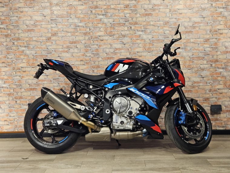 Bmw M 1000 r Carbon Pack 2025 Usado en BMW Premium Selection Bmw M 1000 r Carbon Pack 2025 Usado en BMW Premium Selection