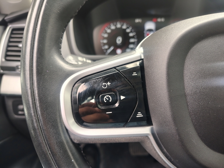 Volvo Xc90 2.0 B6 Momentum At 4x4 Hibrido 2022 Usado  Usado en Kovacs Usados