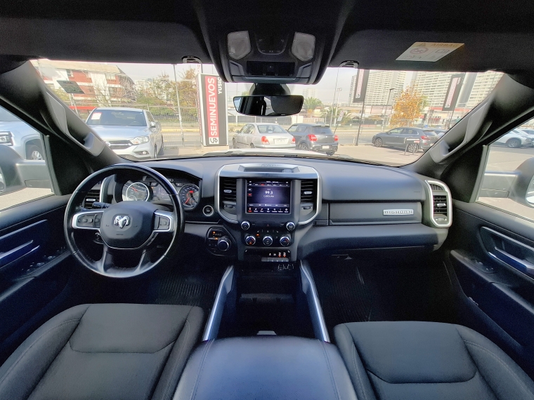 Ram 1500 New Ram 1500 Crew Cab Big Horn 3.6l E-torque Euro 6c 2021 Usado en Rosselot Usados