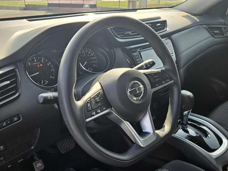 Nissan X-trail 2.5 Sense 2row At 2023 Usado  Usado en Kovacs Usados