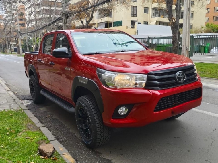 TOYOTA HILUX DX 4X2 2.4 - imagen 2