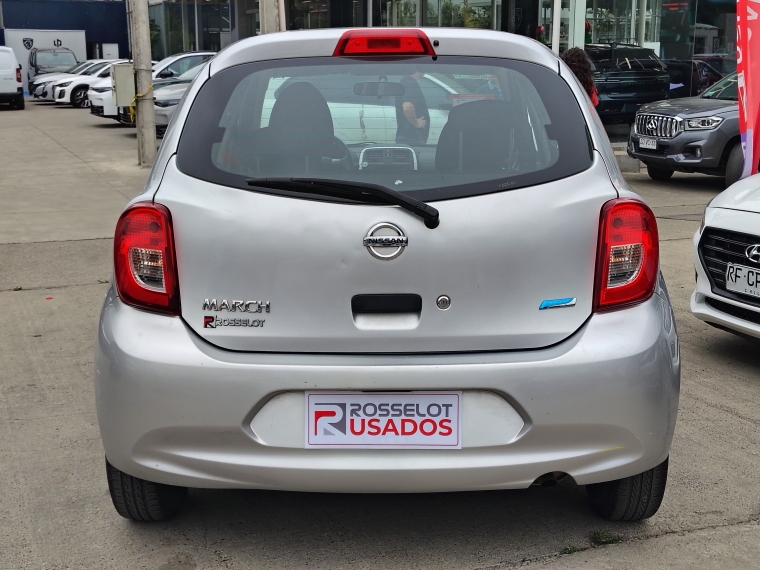 Nissan March March 1.6 2018 Usado en Rosselot Usados