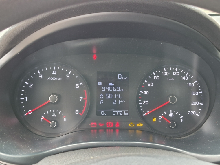 KIA Rio5 — foto 13 de 19