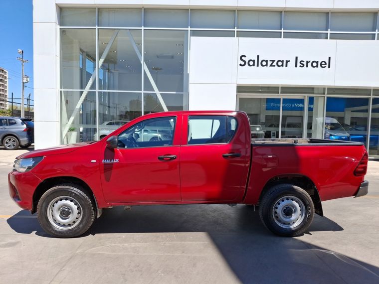 Toyota Hilux Hilux 2.4 Mt 4x4 Dx D-c Dsl Ev 2023 Usado  Usado en Webautos.cl