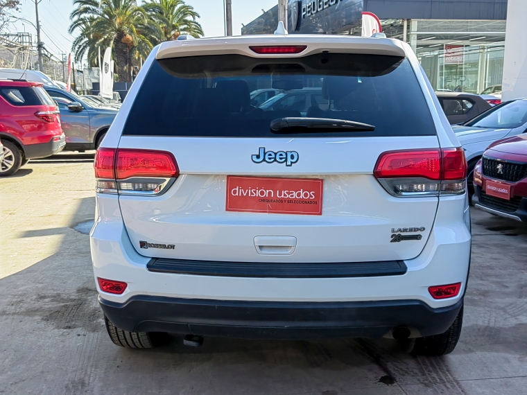 Jeep Grand cherokee Grand Cherokee Laredo 3.6l V6 4x2 2014 Usado en Rosselot Usados