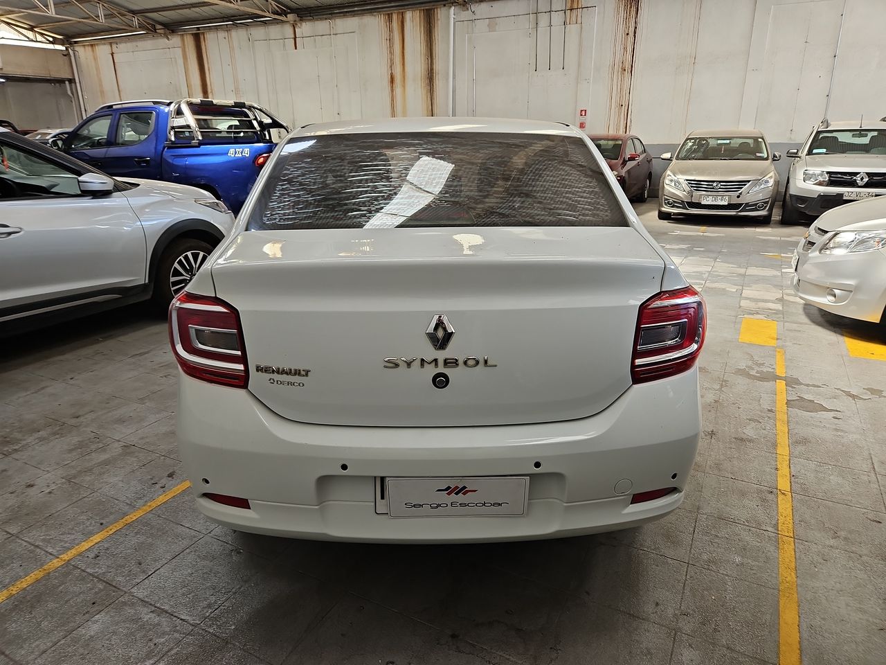 Renault Symbol Symbol Mt 1.6 2022 Usado Usado en Webautos.cl Renault Symbol Symbol Mt 1.6 2022 Usado Usado en Webautos.cl