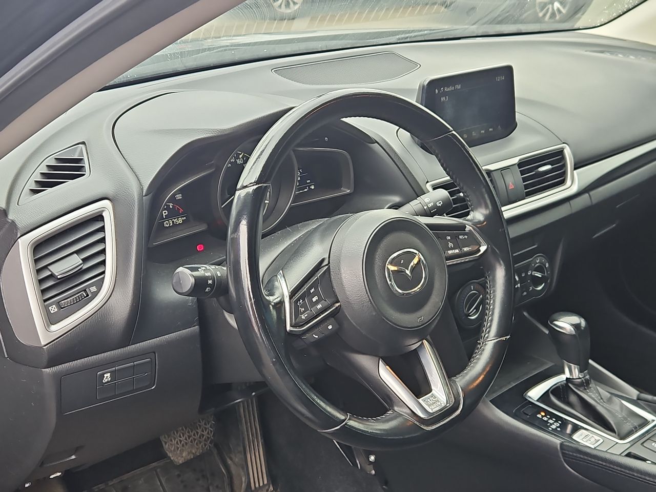 Mazda 3 New 3 Hb 2.0 Aut. 2018 Usado en Usados de Primera - Sergio Escobar