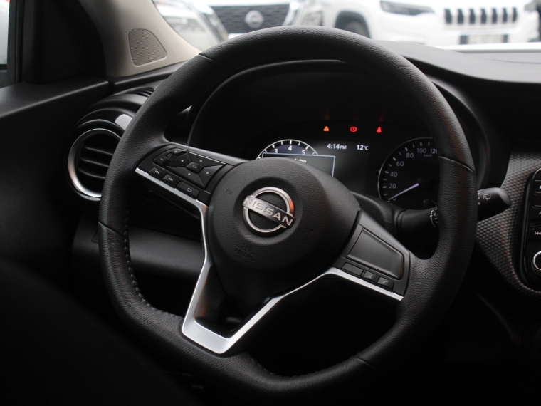 Nissan Kicks 1.6   Advance Play Mt 2025 Usado  Usado en Kovacs Usados