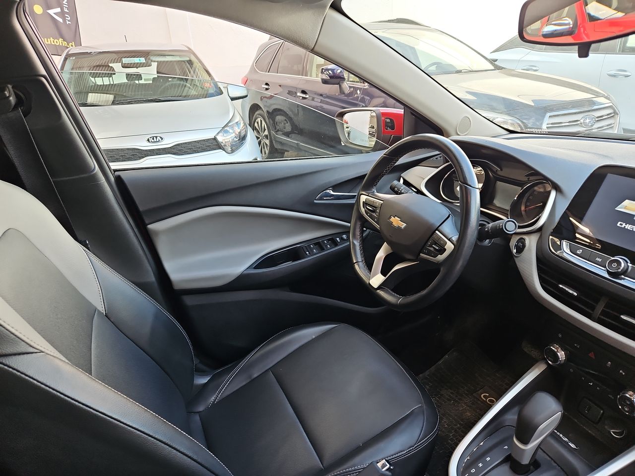 Chevrolet Onix Onix Hb 4x2 1.0 At 2024 Usado en Usados de Primera - Sergio Escobar