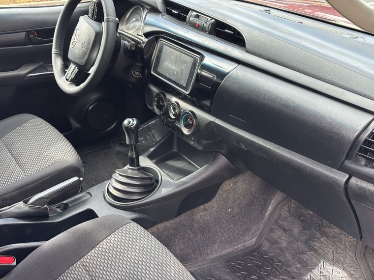 Toyota Hilux Dcab Dx 4X2 2.4Cc — foto 13 de 13
