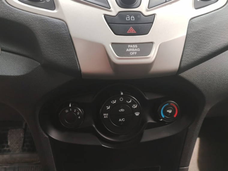 Ford Fiesta New Fiesta 1.6 2014 Usado  Usado en Webautos.cl