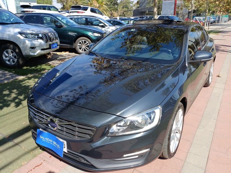 Volvo S60 2.0 D2 Diesel Limited 2wd At 4p 2019 Usado  Usado en Webautos.cl