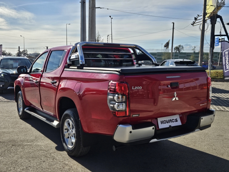 Mitsubishi L200 Work Xr Mt Diesel 2.4 2024 Usado  Usado en Kovacs Usados