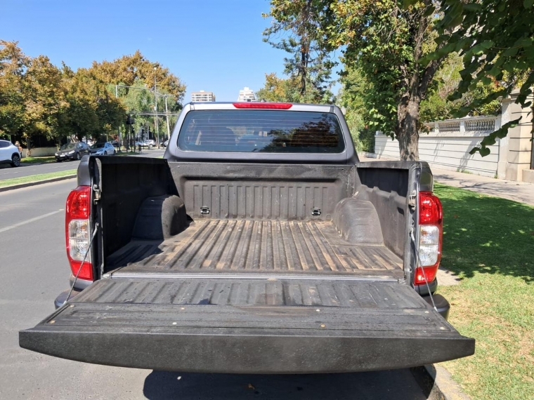 Nissan Navara 4x4 2.3 Aut Se 2022 Usado  Usado en Webautos.cl
