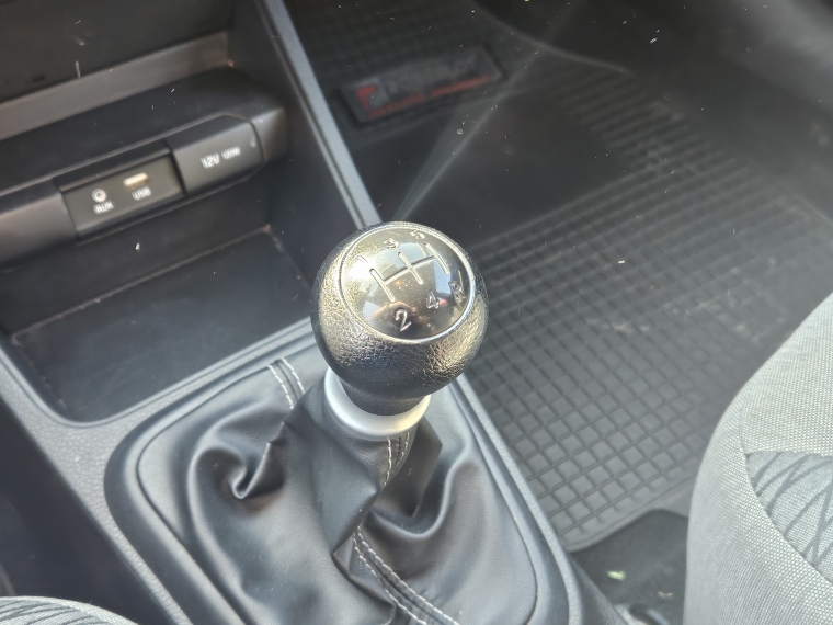 Kia Soluto Soluto Lx 1.4l 5mt Ac - 2225 2023 Usado en Rosselot Usados