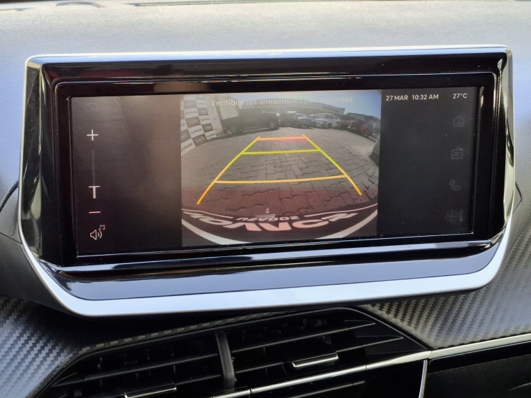 Peugeot 208 Puretech Style  Mt 2023 Usado  Usado en Kovacs Usados