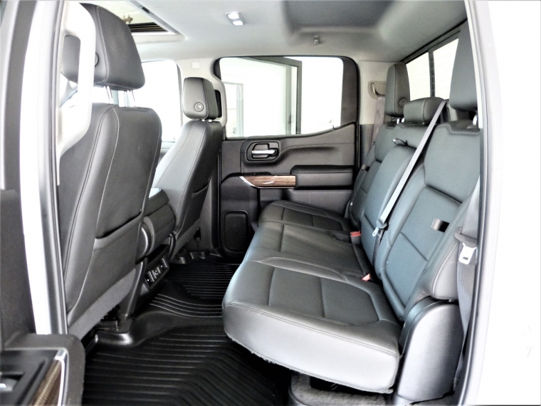 Chevrolet Silverado Ltz 4wd 5.3 Aut 2020 Usado en Automotriz Olea Flaño