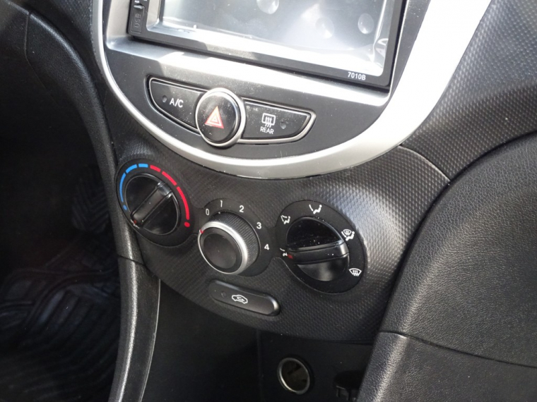 Hyundai Accent Mt 2017 Usado  Usado en Webautos.cl