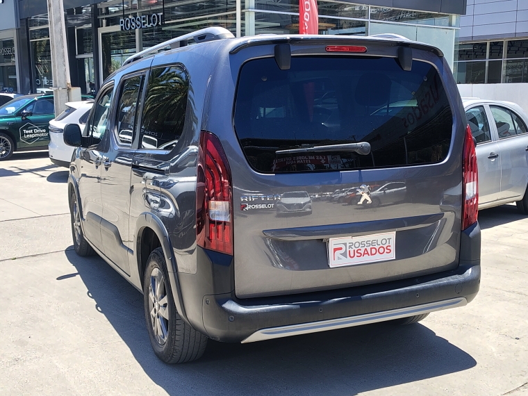 Peugeot Rifter Rifter Bluehdi 130 1.5 2022 Usado en Rosselot Usados