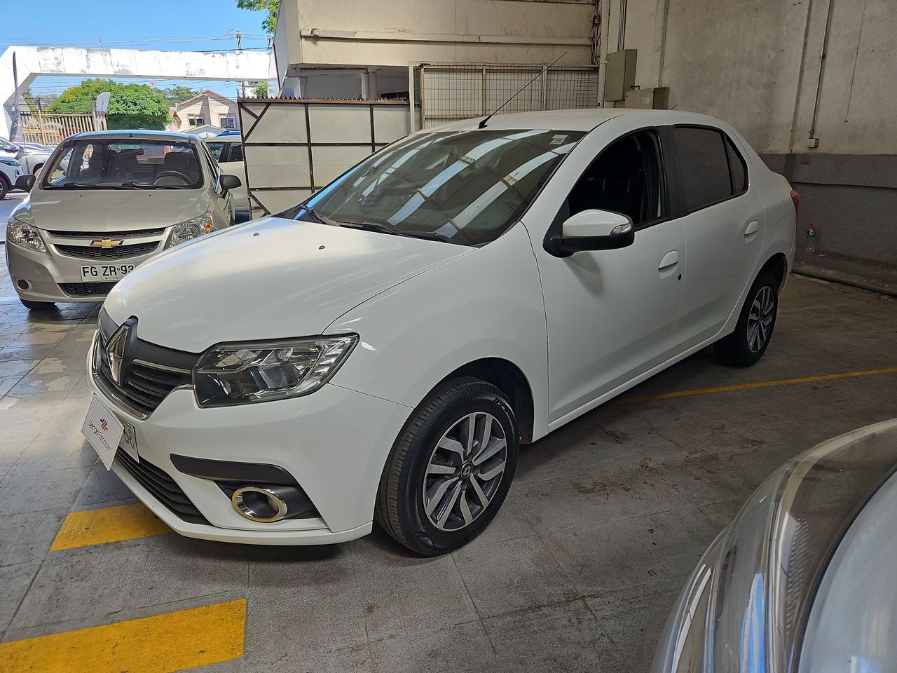 Renault Symbol Symbol Mt 1.6 2022 Usado Usado en Webautos.cl Renault Symbol Symbol Mt 1.6 2022 Usado Usado en Webautos.cl