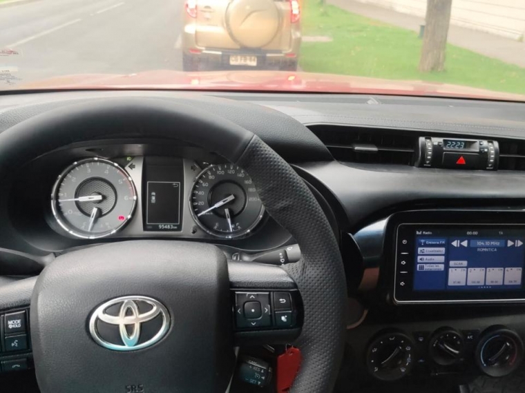Toyota Hilux Dx 4x4 2.4 2022  Usado en GT Autos