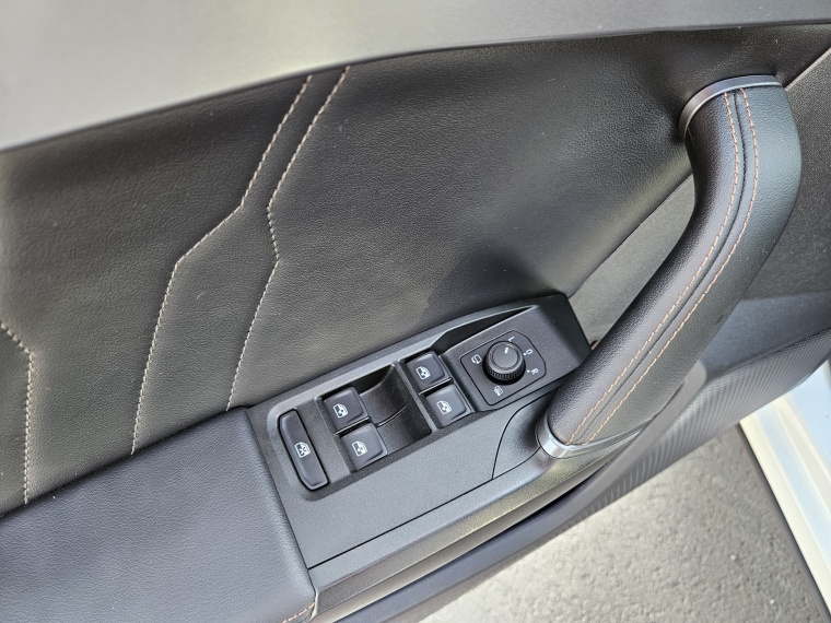 Cupra Formentor 2.0 Tsi 310 Hp 4drive Mid Leather At 2024 Usado  Usado en Kovacs Usados