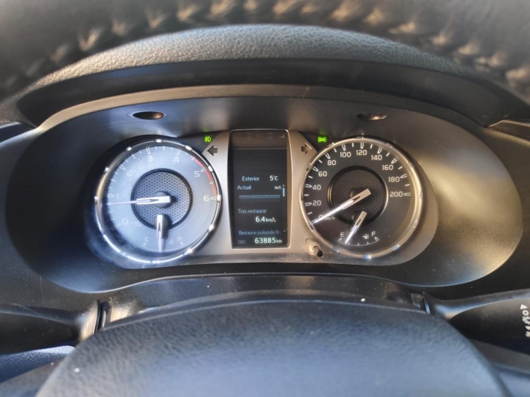 TOYOTA HILUX DX 4X2 2.4 - imagen 13