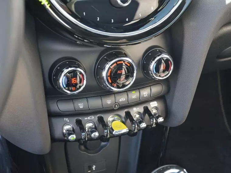 Mini Cooper Se 2024 Usado Usado en BMW Premium Selection Mini Cooper Se 2024 Usado Usado en BMW Premium Selection