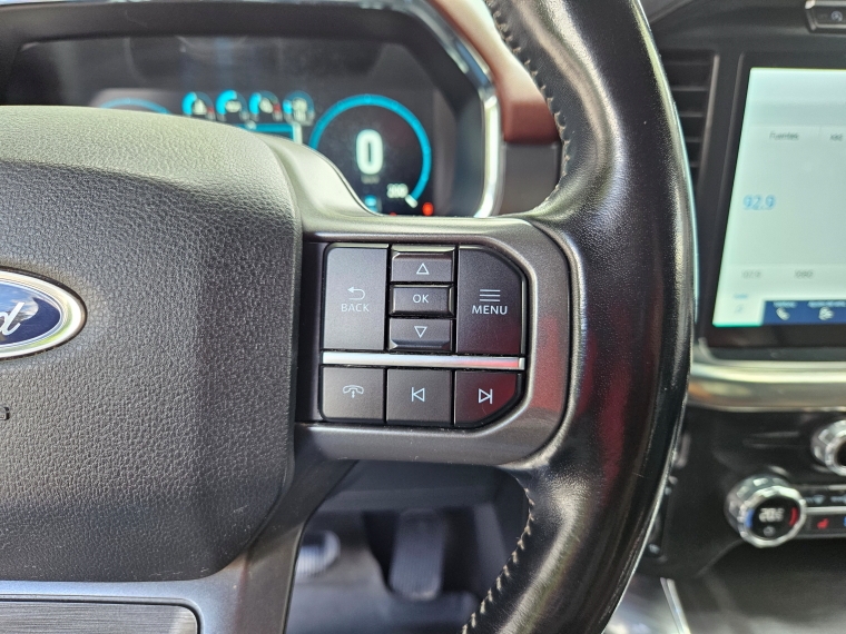 Ford F-150 5.0  Lariat Cc Sport  At  4x4 2022 Usado  Usado en Kovacs Usados